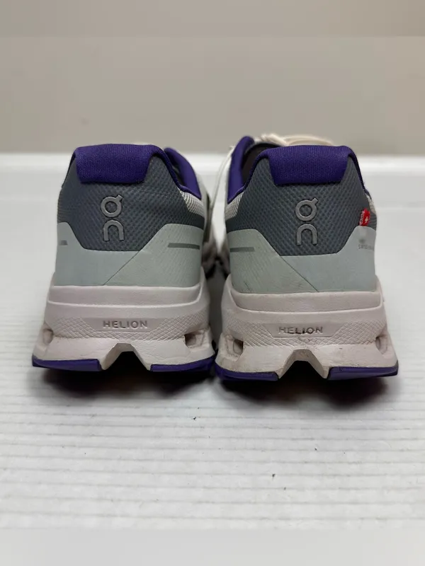 On Cloud Cloudvista Women's 'Frost Mineral Trail' Running Shoes Size 8.0 - Image 4