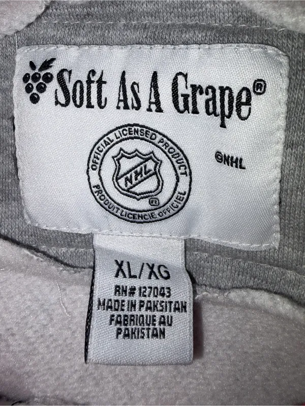 Soft as a Grape Minnesota Wild NHL sweatshirt XL - Image 3