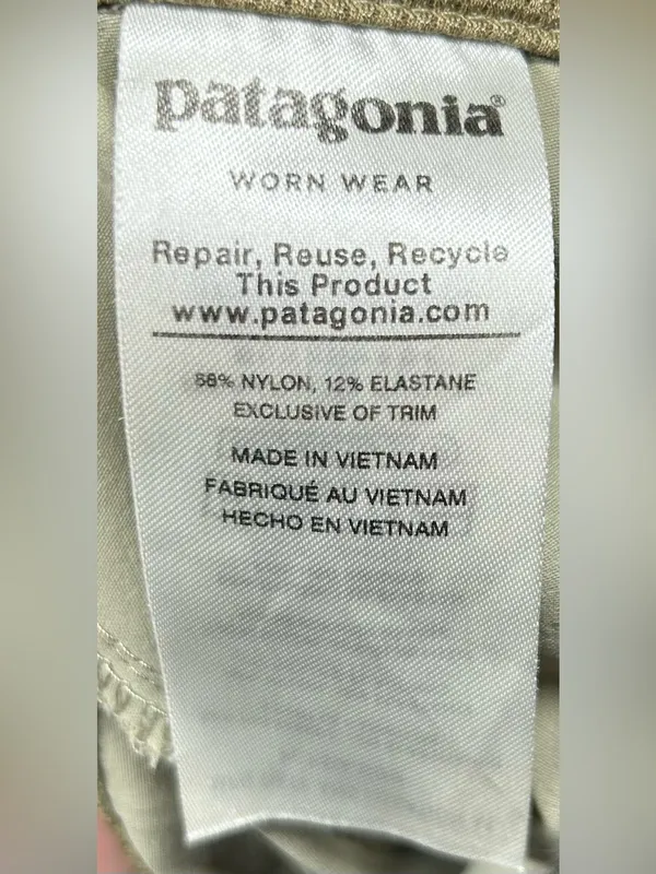 Patagonia Women's Size 2 Tan Skyline Traveler Pants - Image 4