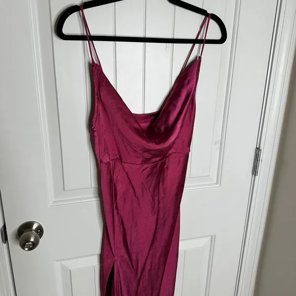 Lioness princess polly pink plunging‎ satin midi dress small open back party - Image 4