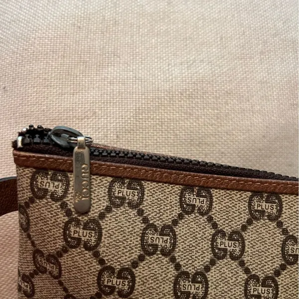 Gucci Monogram Pouch/Clutch - Image 5