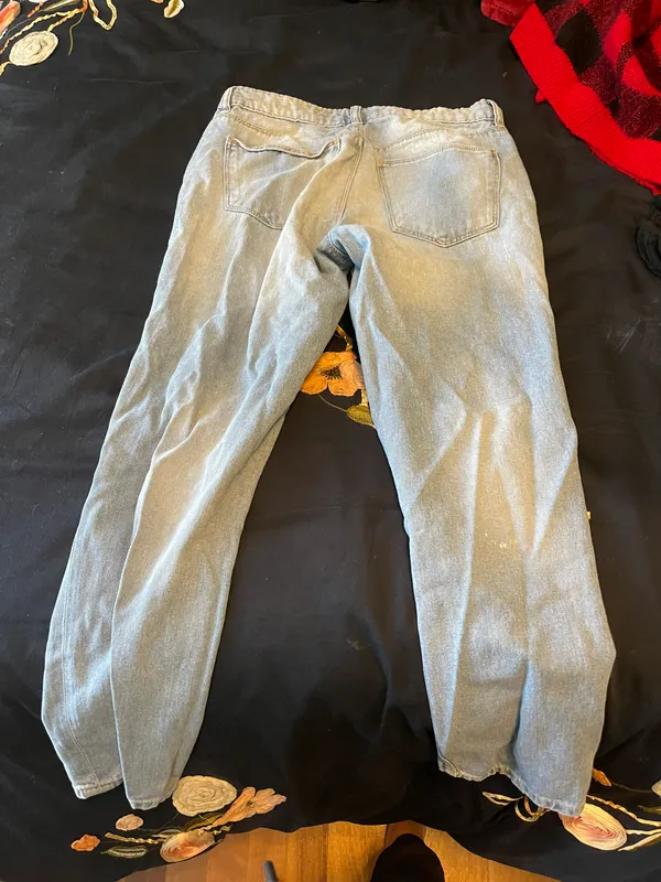 Refuge Ripped Mom Jeans - Image 3