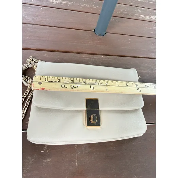 Beige Crossbody Shoulder Bag Gold Chain Strap Flap Clasp Faux Leather - Image 13