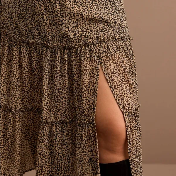 Arula Lexi Tan And Black Floral Maxi Skirt 0X NWT - Image 4