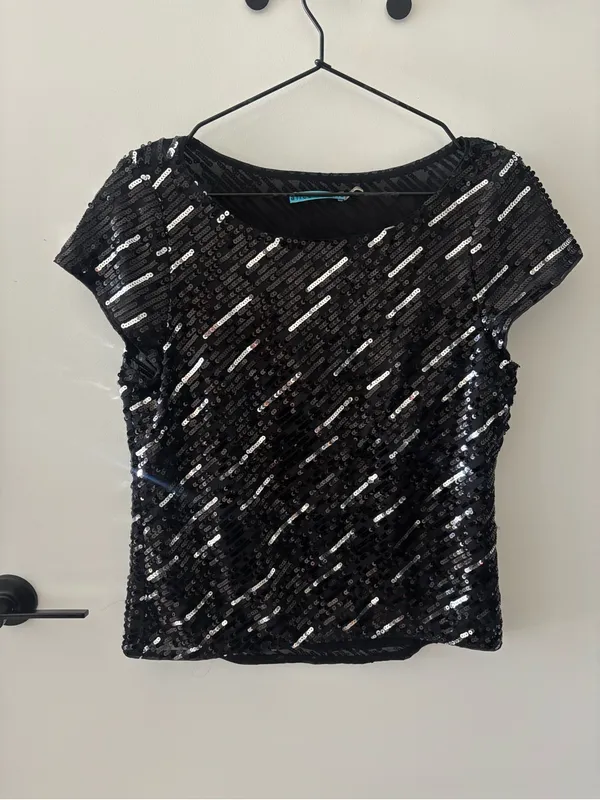 Alice + Olivia Silk Sequin Top | Size S | Good Used Condition - Image 2