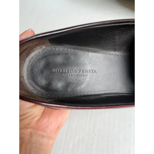Bottega Veneta Sz 35.5 Merlot Astaire Calfskin Leather Slip On Loafer Shoes - Image 4