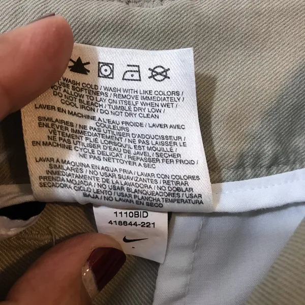 Nike Khaki golf shorts SZ 6 - Image 5