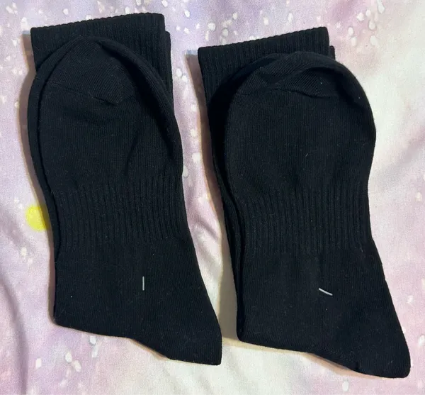 Lululemon Stride Crew socks  - Image 2