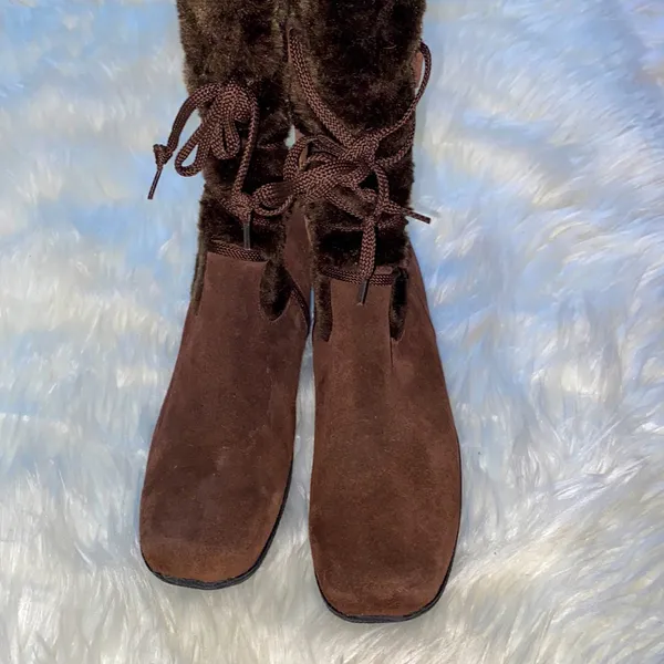 Isotoner Brown Faux Fur Brown Winter Snow Boots - Image 5