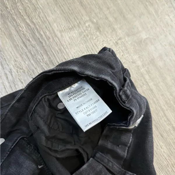 •ALTAR’D STATE• FLARE JEANS - Image 4