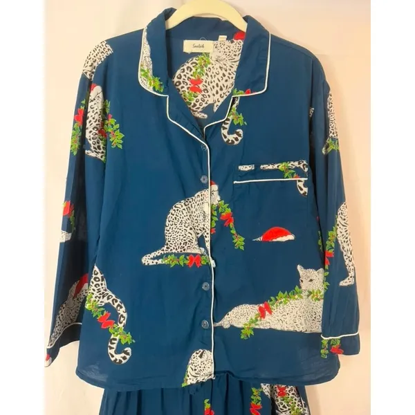 SAATVIK Navy w/White Leopard Pajamas Set Christmas Garland Santa Hat Womens M - Image 5