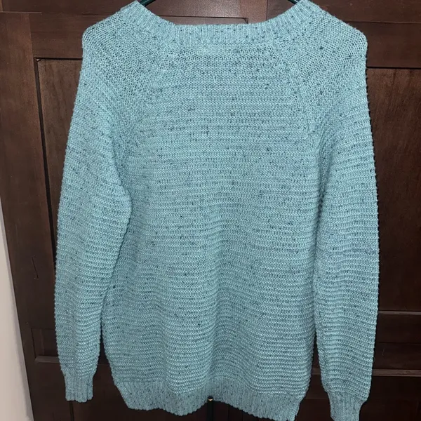 Faded Glory Women's Light Blue Crew Neck Sweater - Image 3