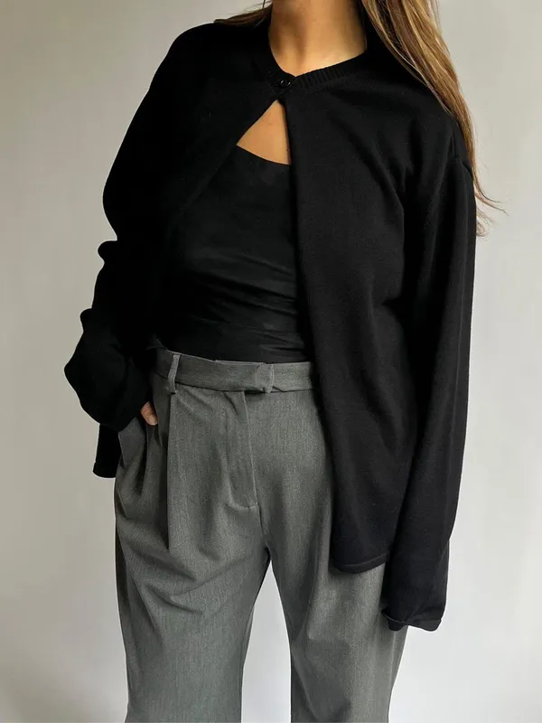 NWOT Djerf Avenue Button Up Cardigan in Black - Image 3