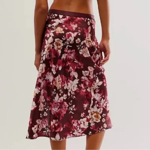 Free People Intimately Sweet Talker Floral Midi Skirt Size Medium - Image 2