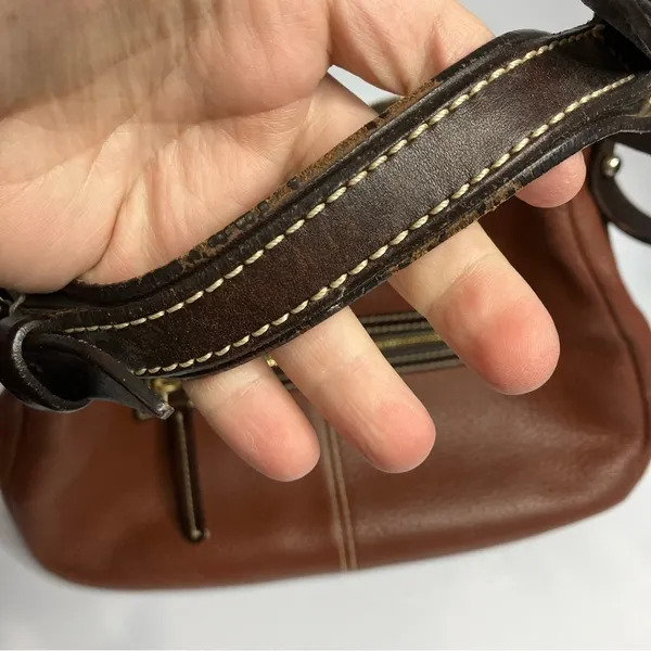 Dooney & Bourke safari brown pebbled leather‎ shoulder bag - Image 6