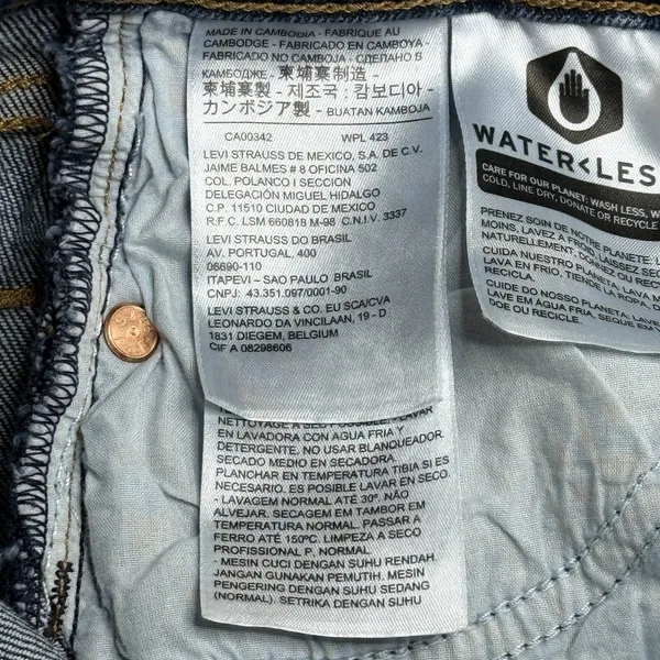 Levi's Premium Wedgie Straight Jeans Womens 23 High Rise Crop Raw Hem Blue 23x26 - Image 4