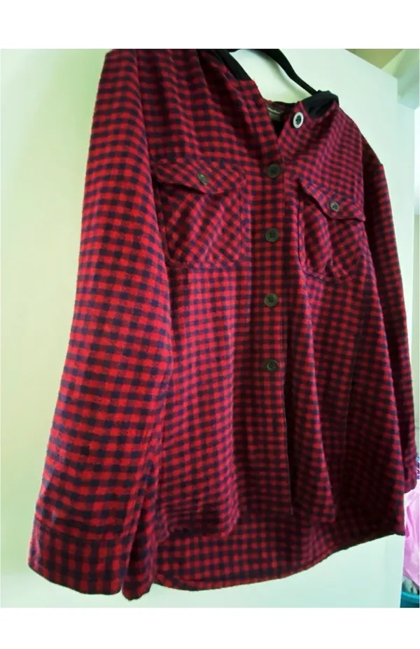 Eddie Bauer Red Plaid Shirt Medium - Image 5
