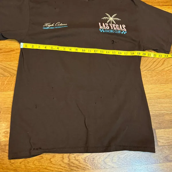 Alpha Collective Women’s Large Brown Cotton Las Vegas Racing Club Graphic Top - Image 2