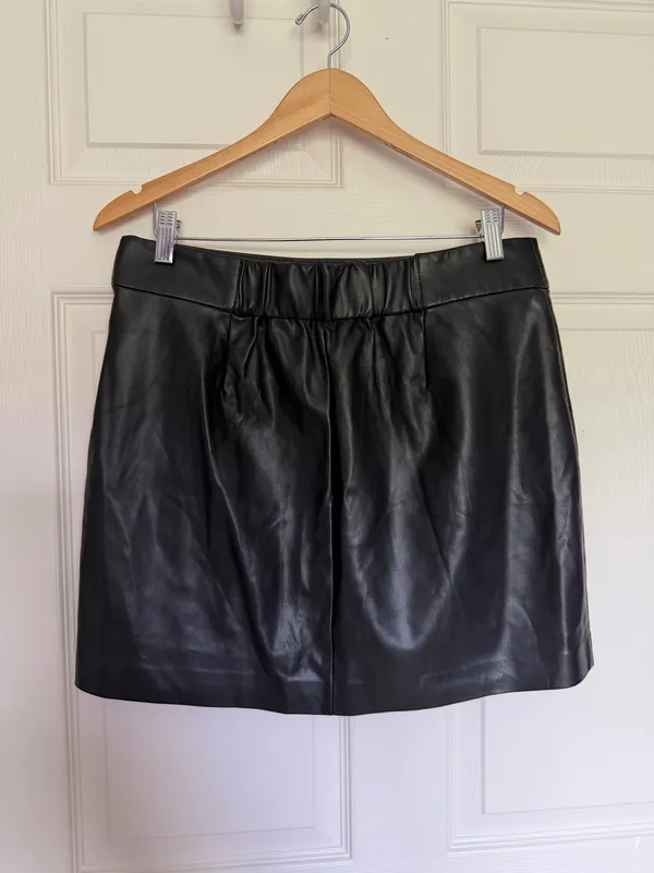 The Drop Black Leather Amazon Skirt Size L - Image 4