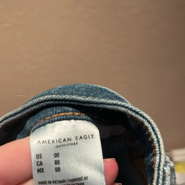 American Eagle Women’s Mom Jeans Denim Jean Shorts Size 00 - Image 7