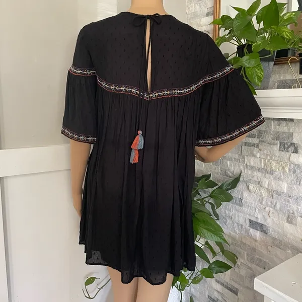 ZARA Plumetis Embroidered Dress Sz M - Image 5