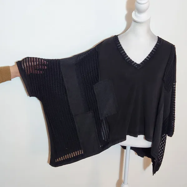 POL Distressed and Oversized Black Knit Top Size Large NWOT - Image 3