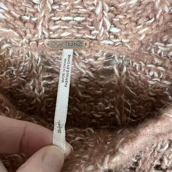 Free People Mauve Bell Long Sleeve‎ Knit Pullover Boat Neck Women Sweater Size L - Image 6