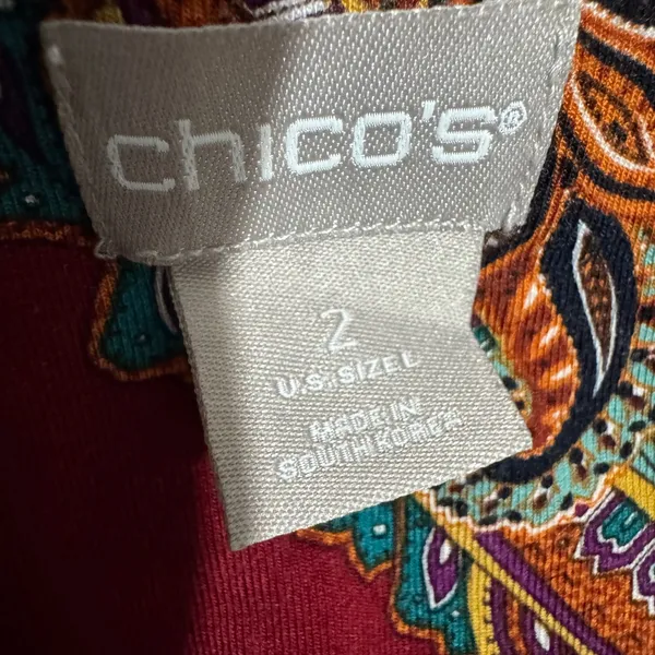 Chicos Paisley V-Neck Blouse Size 2 Large Rust Navy‎ 3/4 Sleeve Button Trim Top - Image 3