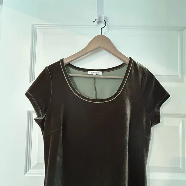 Karen Kane Velvet Dress Green Size M - Image 2