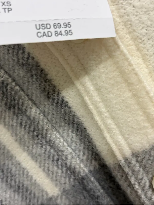 American Eagle flannel shirt shacket - Image 4