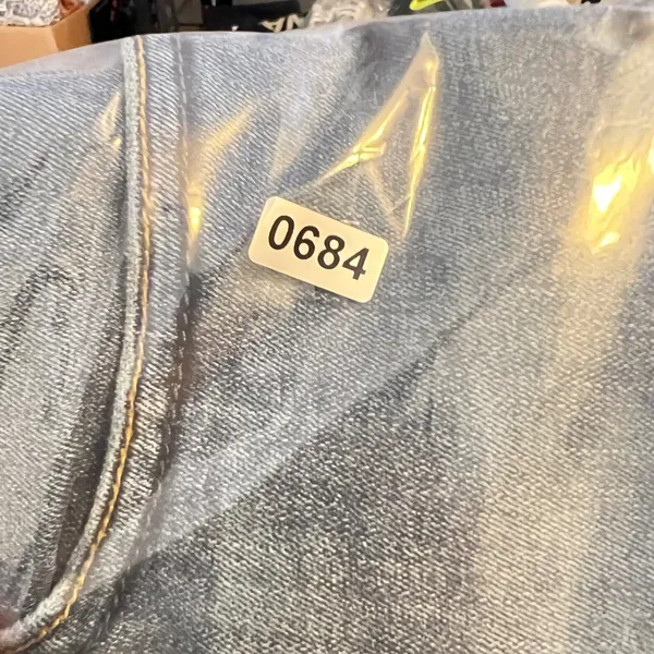 684 | Rock & Republic Kasandra Bootcut Jeans Womens 10 Distressed Light Wash‎ - Image 12