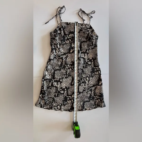 ZARA Black and Cream Printed Mini Slip Dress NWT Size‎ M - Image 7
