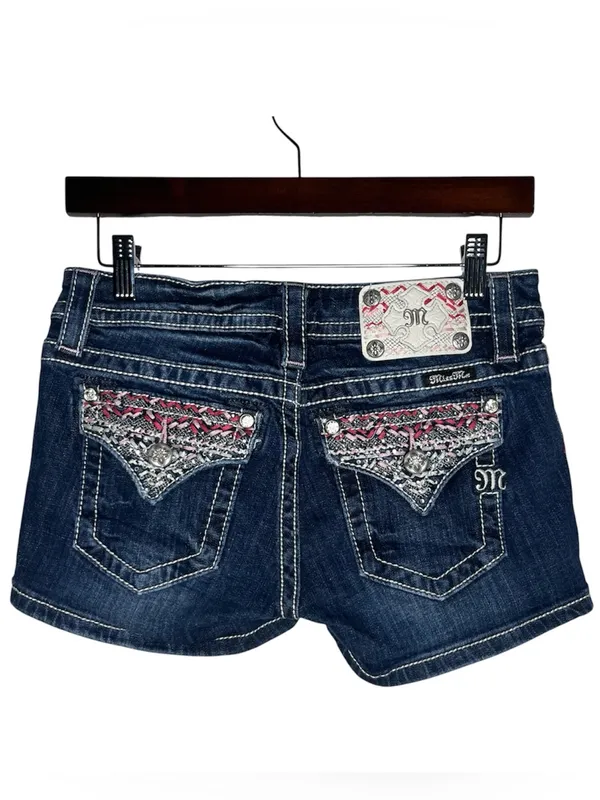 Miss Me Pink Embroidered Denim Low Rise Mini Shorts Size 27 Y2K - Image 2