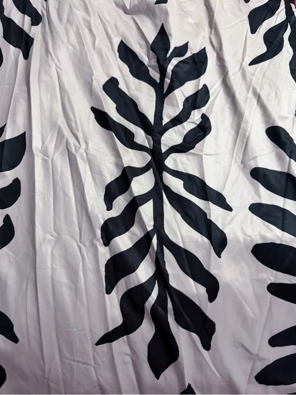 Women’s Black & White Leaf Print Summer Dress - Image 2