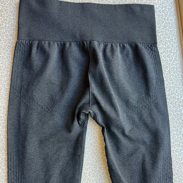 Gymshark Vital Seamless Black Athletic Leggings size S - Image 8