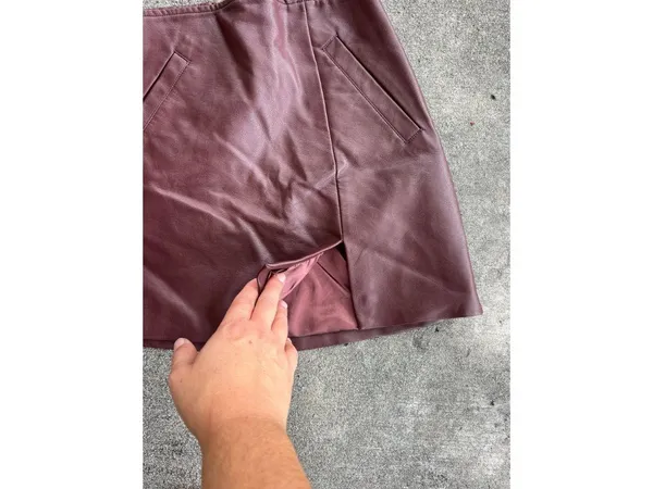 BLANKNYC Burgundy Wine Faux Leather Mini Skirt Biker moto sz24 - Image 6