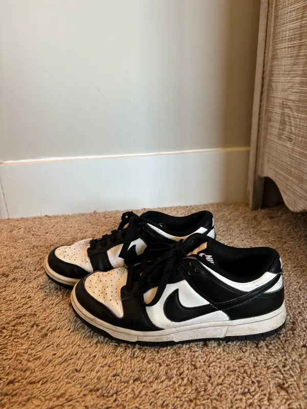 Nike Dunk Low Women’s 7.5 - Image 3