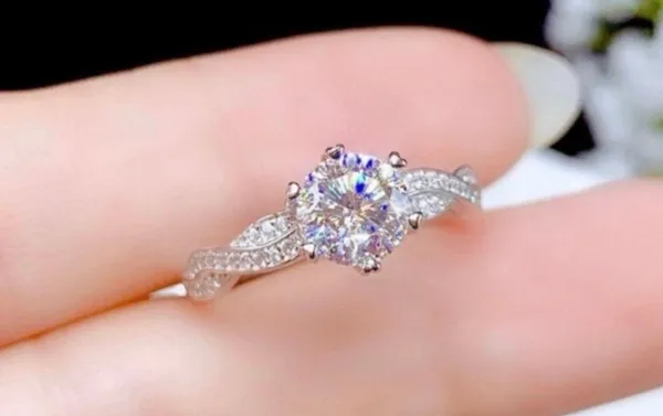 18K White Gold Plated Adjustable 1 CT CZ Diamond Wedding Ring for Women - Image 2