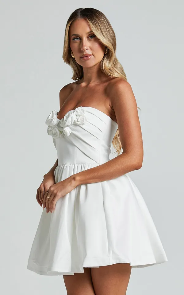 New Showpo Angeletta Mini Dress Sweetheart Fit & Flare Dress MSRP $139 - Image 4