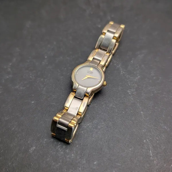 Ladies Citizen Watch Two Tone 5920-S76248 Needs New Battery - Image 15