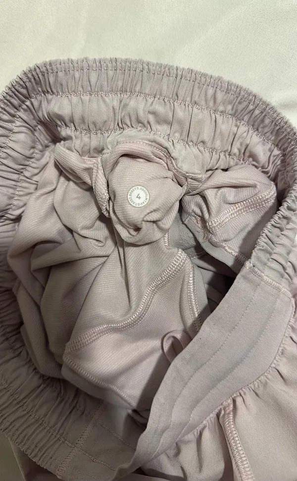 Lululemon Low Rise Hotty Hot Shorts 4” In Strawberry Milkshake - Image 3