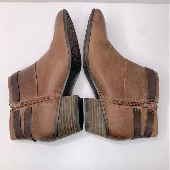Clarks Collection’s Spye Comet Brown Nubuck‎ Ankle Boots Size 8 - Image 7