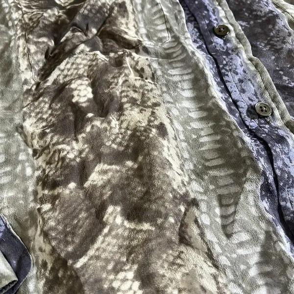 Equipment Silk Top Size M - Image 5