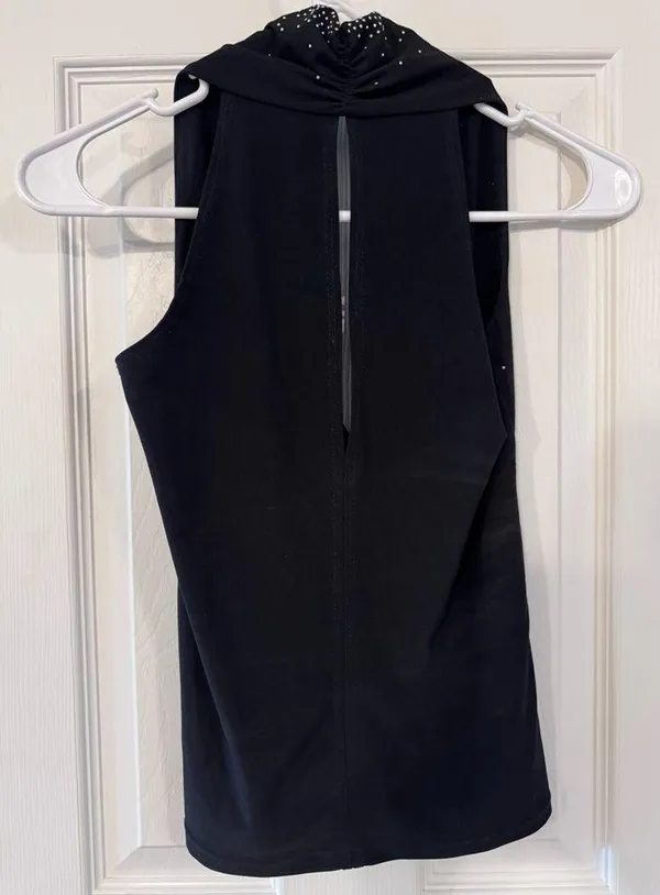 Black Backless Embellished Tank Top - Image 2