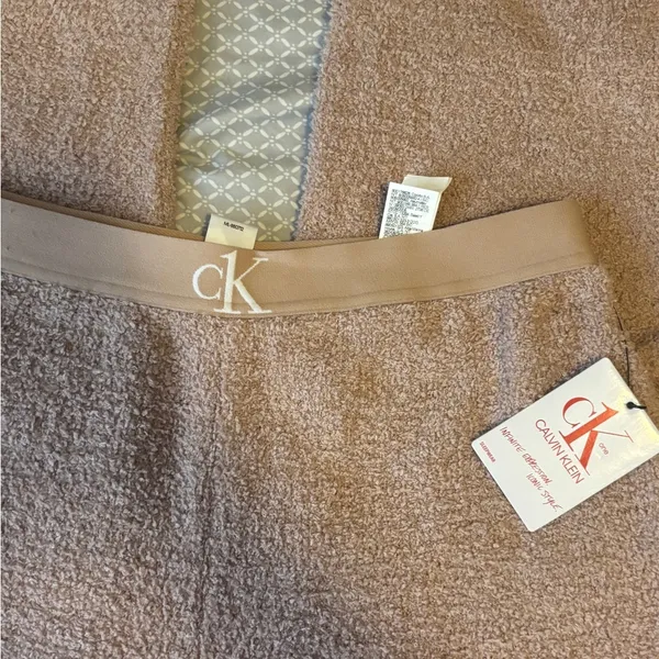 Calvin Klein Beige Lounge Pants - Image 2