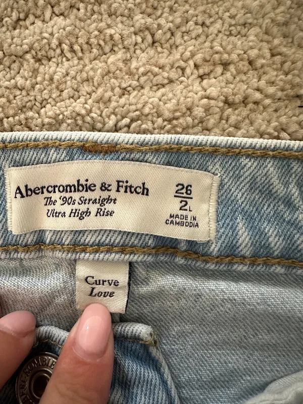 Abercrombie &e Fitch The 90s Straight Ultra High Rise - Image 3