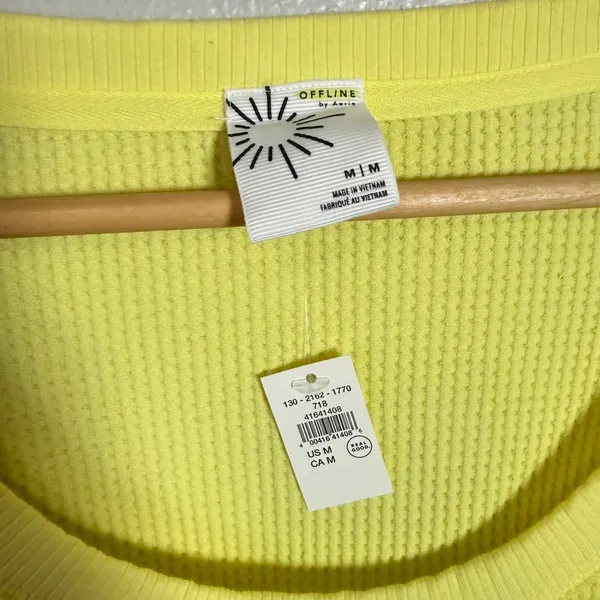 AE Offline Yellow Waffle Knit Long Sleeve Crewneck Top Size M‎ - Image 2