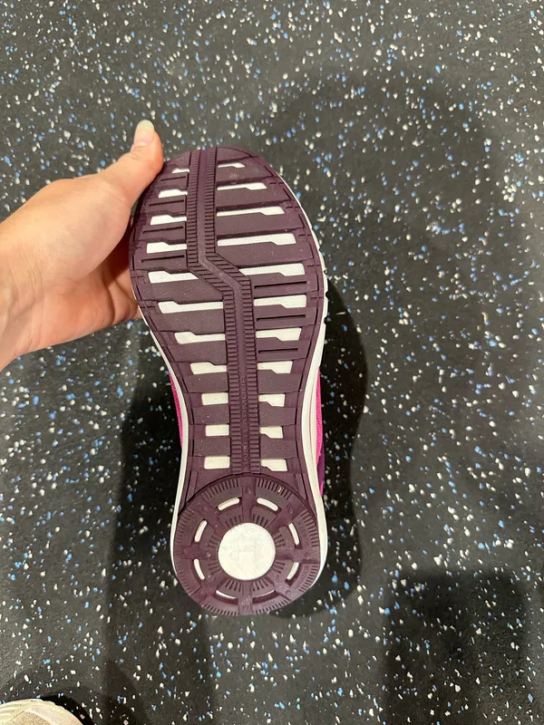 Women’s Under Armour Shoes - Image 3
