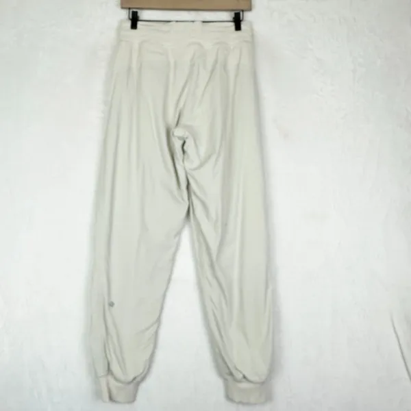 Lululemon Dance Studio Lined Mid Rise Jogger Size 6 Full Length Bone Swift - Image 2