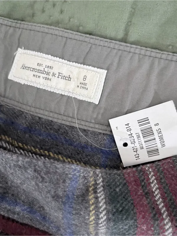 Y2K Plaid Pleated Wool Mini Skirt Abercrombie & Fitch NWT - Image 4